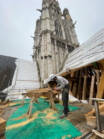 null 
Visite des coulisses du chantier de restauration de l'abbatiale Saint-Ouen...