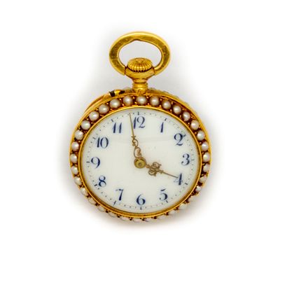  Lady's collar watch in yellow gold decorated with half pearls (small missing), on...
