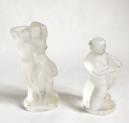 LALIQUE LALIQUE - France

Ensemble de deux statuettes de nymphes en cristal moulé...