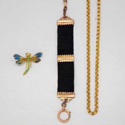 Lot of costume jewelry including a dragonfly...