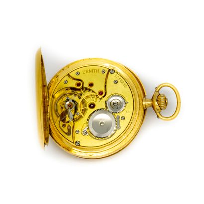 ZENITH ZENITH 

Pocket watch in yellow gold, with double bowl, engraved "EP".

Gross...