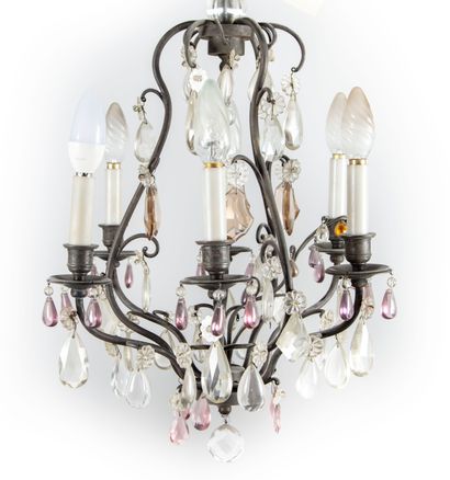 null Small baroque chandelier with six arms of light and pendants

H. 60 cm ; D....