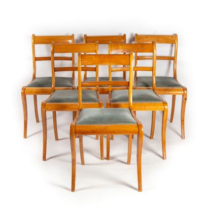  Suite of 6 chairs in natural wood with back bars 
Of style