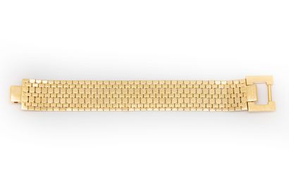 MAISON BREVETTO House of BREVETTO

Large two-tone gold bracelet

Weight : 78,6 g...