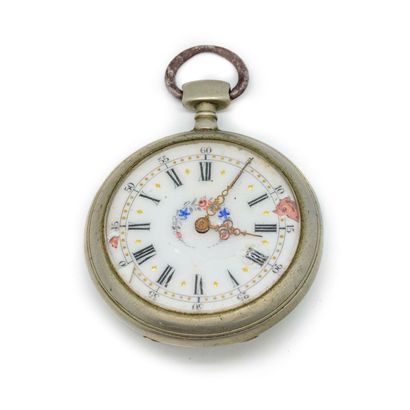  Metal pocket watch 
Circa 1900 
Accident to the enamel
