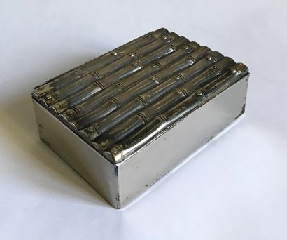 Cigarette box in silver plated metal. The...