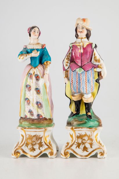 PARIS PARIS, In the taste of Jacob PETIT, 


Two subjects in polychrome enamelled...