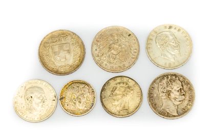 null Set of 7 coins, including :


- 50 Belgian Francs 1939 Leopold III


- 100 pesetas...