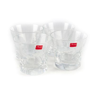BACCARAT BACCARAT House


Set of four crystal whiskey glasses


Signed under the...