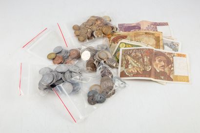 Set of banknotes and various coins mainly...
