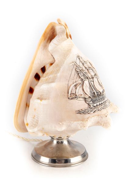 null Engraved shell lamp