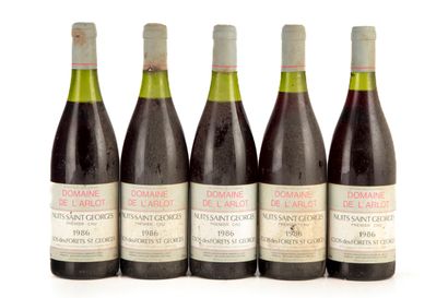null "11 bouteilles Nuits Saint Georges 1986 ""Clos des forêts Saint-Georges"" Domaine...