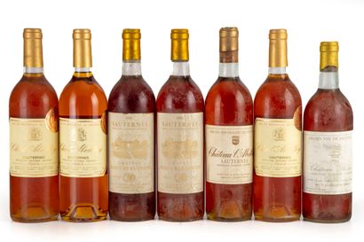 null "7 bouteilles : 3 Clos l'Abeilley 1993 Sauternes, 1 Clos l'Abeilley 1971 Sauternes,...