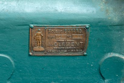 CLEMENT-BAYARD 
CLEMENT BAYARD - 1909

Clément-Bayard car

Type A.C. 4P double phaeton.

Power...