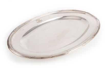 LEVERRIER LEVERRIER House

Large oval silver dish, ribboned rushes model, engraved...