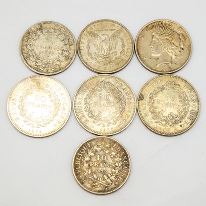 null Lot of silver coins including 20 US dollars, 3 x 50 silver francs, 2 x 10 silver...