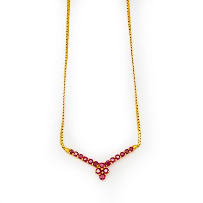 Yellow gold (750) flat mesh necklace set...