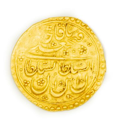 IRAN Gold coin Iran Toman Fath Ali Sah (1797-1834)

Weight : 4,64 g