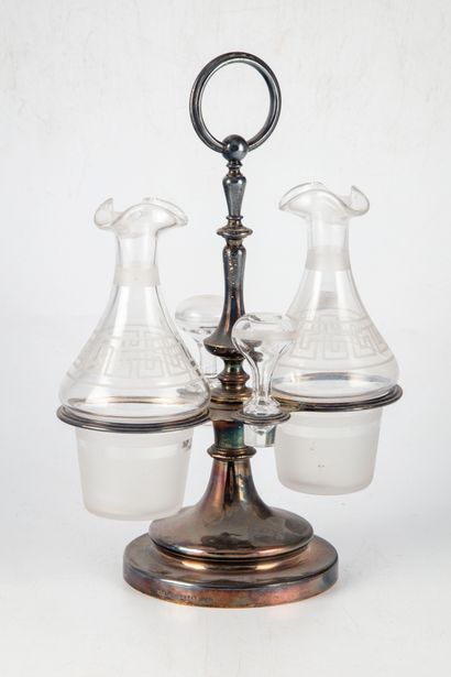 null Oil and vinegar cruet, swivel silver plated metal frame and glass bottles

H....