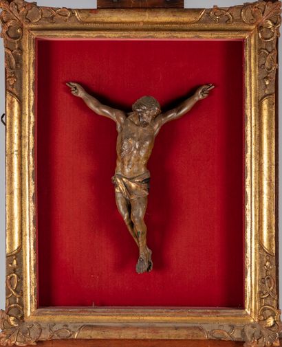 null Christ en croix en bois patiné et doré

Epoque XVIIIe

H. : 40 cm

Usures et...