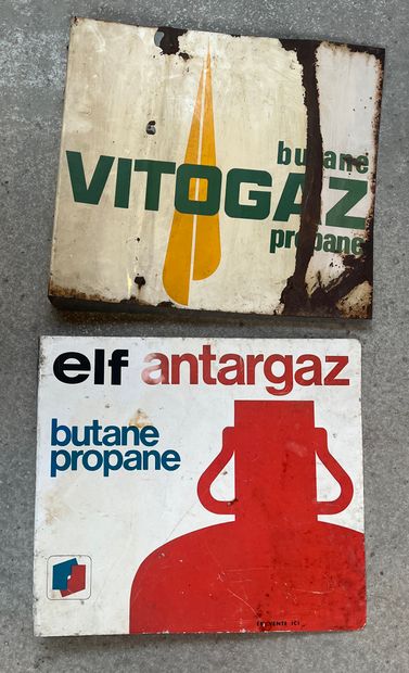null Ensemble de 5 plaques publicitaire en tôle émaillée sur le théme du gaz : Totalgaz,...