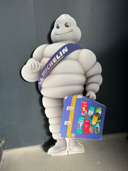 null MICHELIN

Pancarte publicitaire en carton de la marque Michelin représentant...