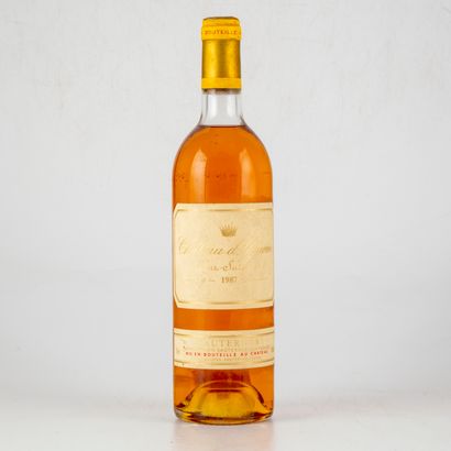 null 1 bouteille CHATEAU D'YQUEM 1987 1er Cru Supérieur Sauternes Haute épaule, étiquette...