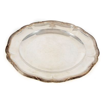 null Silver serving dish, with contoured edge, double filets and crossed ribbons;...