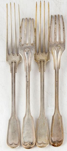 null Set of four large silver forks, filets and contours model.
M.O. : BUTTNER -...