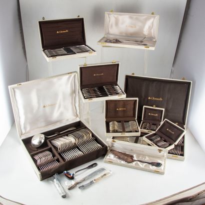 CHRISTOFLE House CHRISTOFLE 
Silver plated "Cluny" model, 113 pieces in 9 boxes and...