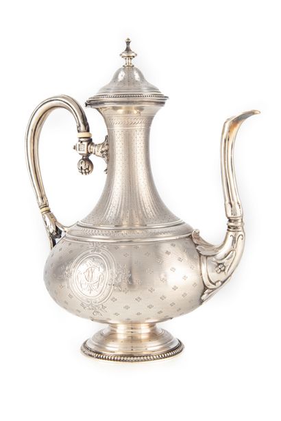 null Silver teapot finely chiseled decoration of friezes of pearls and foliage, Louis...