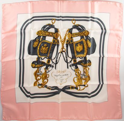 HERMES HERMES - Paris
Silk square with printed pattern, titled "Brides de gala
Model...