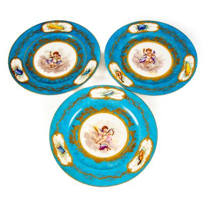 null In the taste of the manufacture of Sevres
Set of three enamelled porcelain plates...