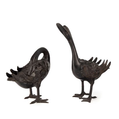 Pair of statuettes of ducks and pair of pelicans...