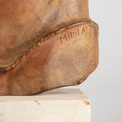 IGOR MITORAJ Igor MITORAJ (1944-2014)
Persée
Sculpture en bronze à patine brun clair,...