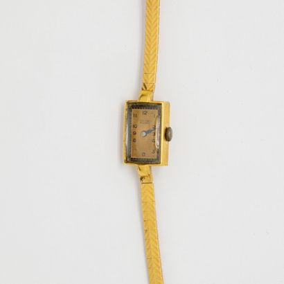 MAISON UNIC UNIC Houses

Ladies' yellow gold bracelet watch

Gross weight: 19 g.