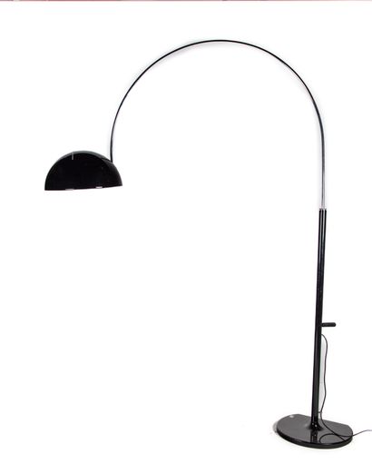 COLOMBO Joe COLOMBO - OLUCE edition

Floor lamp arc model Coupé in black lacquered...