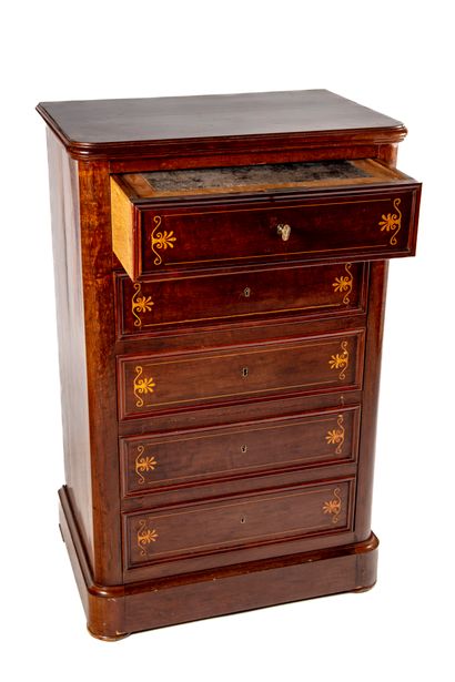 null Small piece of furniture simulating a chiffonier in mahogany and mahogany veneer...