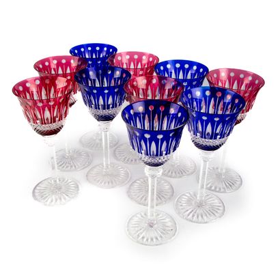 SAINT LOUIS SAINT LOUIS kind of 

Ten glasses with foot out of cut crystal doubled...