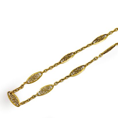 null Gold chain with openwork links 

Weight : 13,3 g

L. : 53 cm