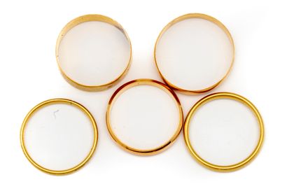 Set of 5 yellow gold wedding rings
weight...