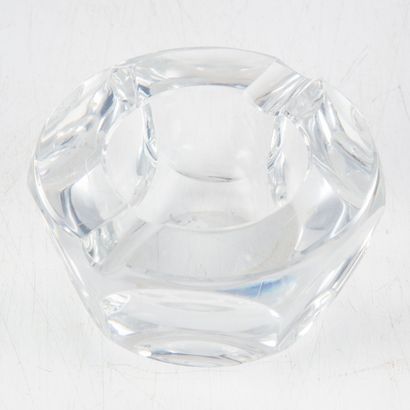BACCARAT
Cendrier en cristal de forme ronde...