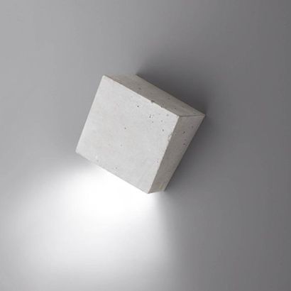 null Outdoor wall lamp 
BREAK
Designer: Xuclà and Alemany
Manufacturer: Vibia
Concrete...