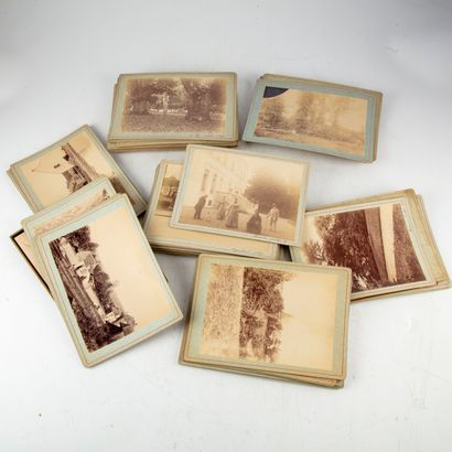 null ANONYMOUS - End of XIXth century
Important set of old amateur photographs, pasted...