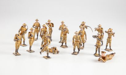 null Collection of lead soldiers (colonial).
As is