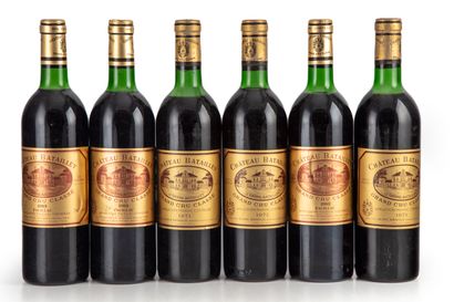 null "12 bouteilles : 5 Château Batailley 1971 Pauillac, 7 Château Batailley 1983...