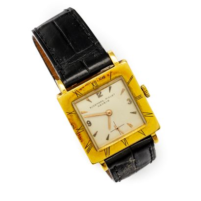 AUDEMARS PIGUET AUDEMARS-PIGUET
Men's watch, square case in yellow gold, cream dial...