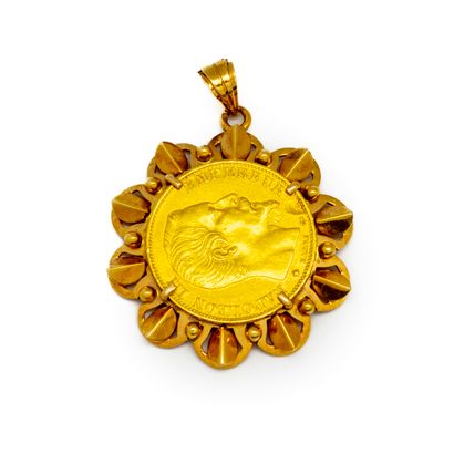 null Pendant in yellow gold decorated with a coin of 20 francs gold 1860
weight :...