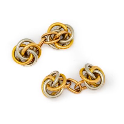 null A pair of yellow and white gold twisted cufflinks
Weight : 14,9 g.