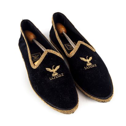Pair of black velvet slippers La Fenice